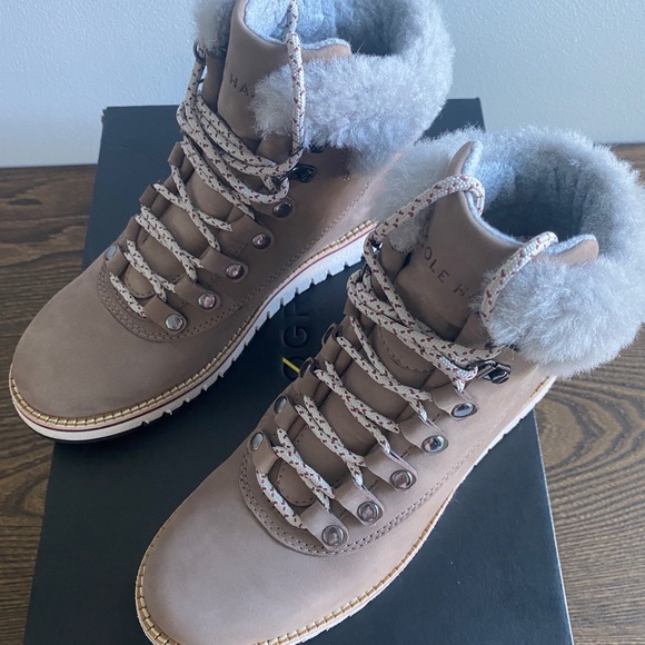 NEW COLE HAAN ZEROGRAND HIKING BOOTS NUBUCK 5 - Picture 7 of 8